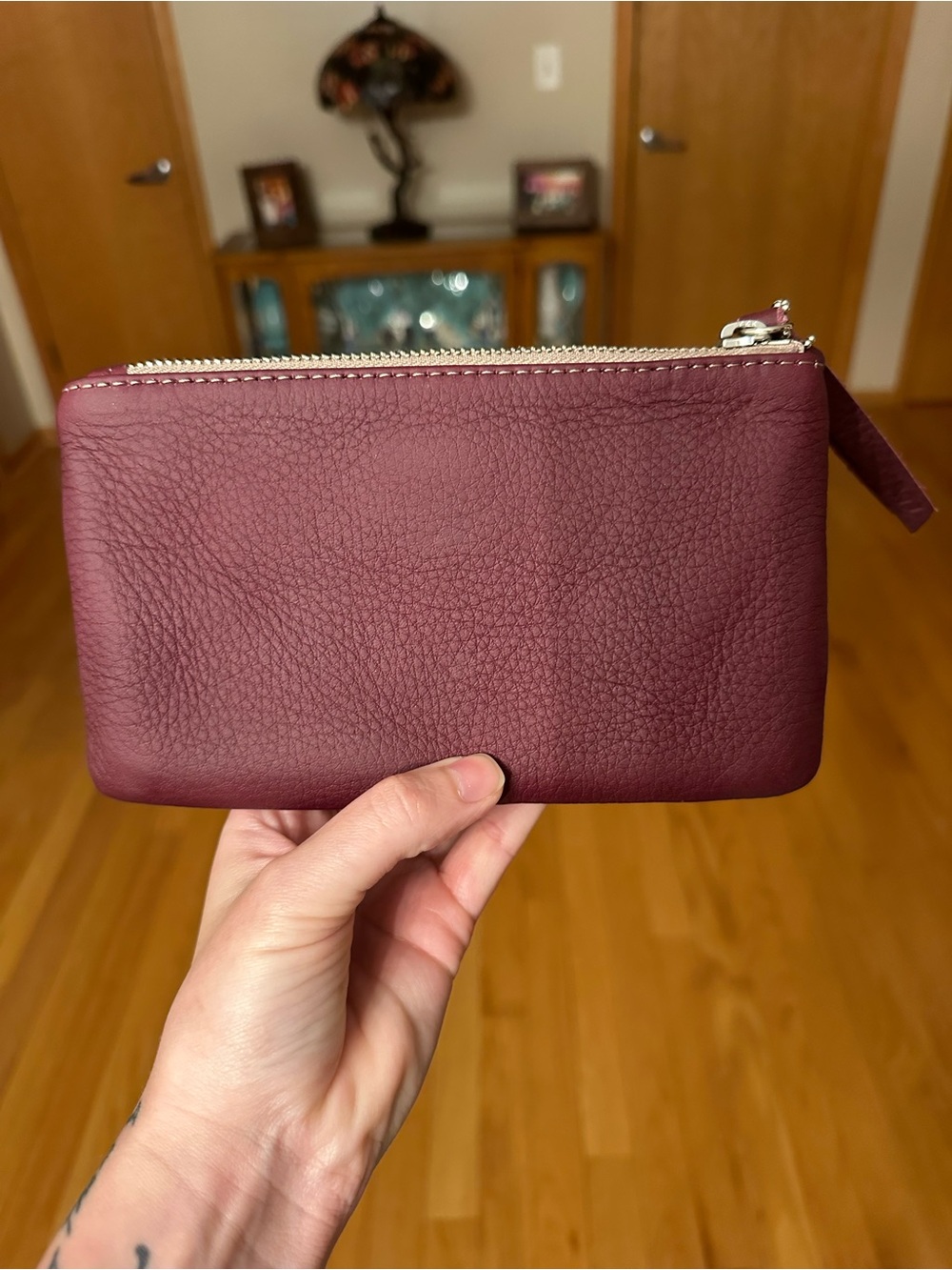 Consuela plum slim wallet - Picture 2 of 7